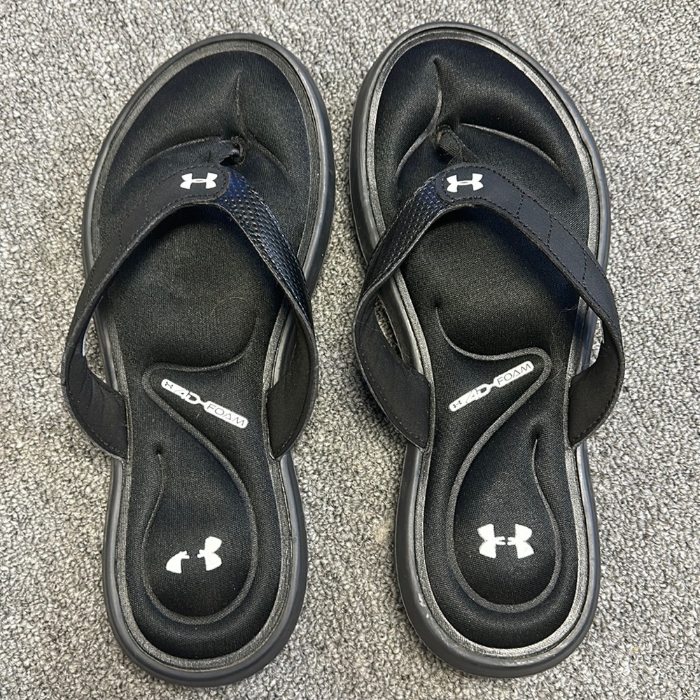 Under armor memory foam flip flops